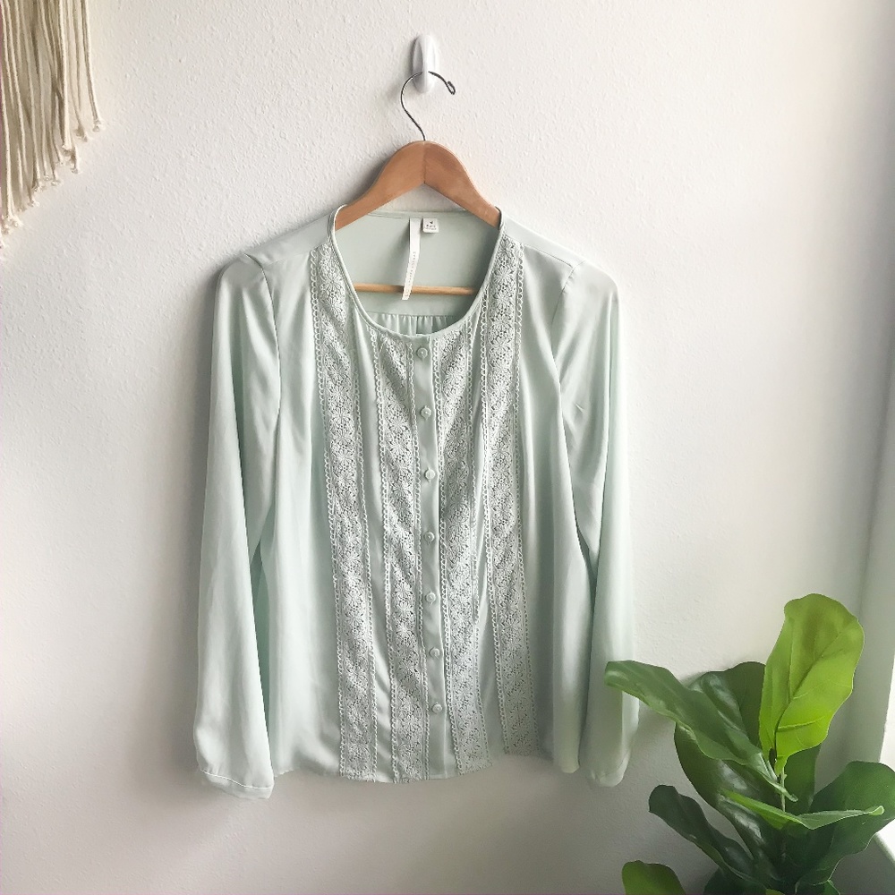 Lauren Conrad Long Sleeve Blouse Floral Lace Mint